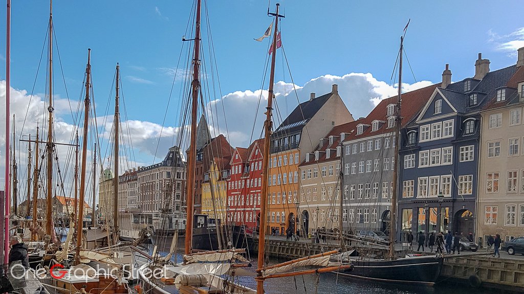 Copenhagen Attractions Photography + Free Windows 10 Theme